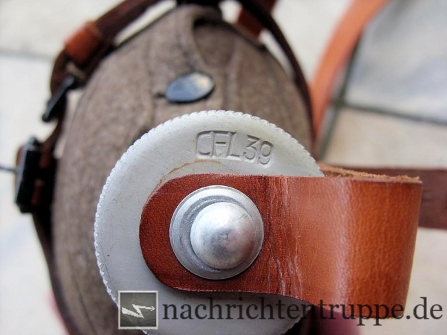Früher Schraubverschluss aus Aluminium mit Herstellerkürzel Früher Schraubverschluss aus Aluminium mit Herstellerkürzel